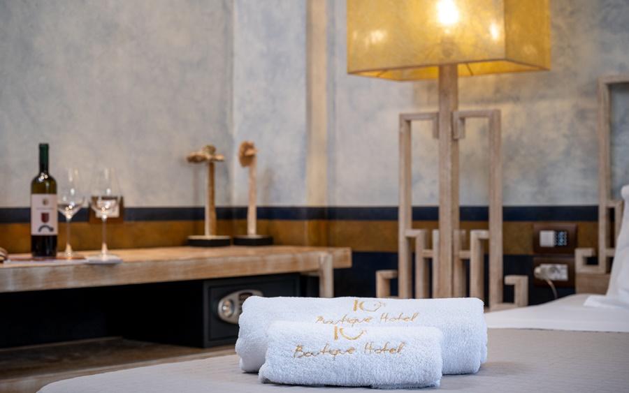 10Gr Hotel And Wine Bar - Adults Only Rhodes City المظهر الخارجي الصورة
